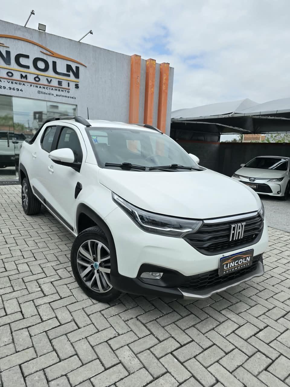 Fiat Strada Volcano